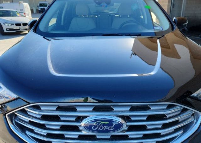 isb206542888-2019-ford-edge_34