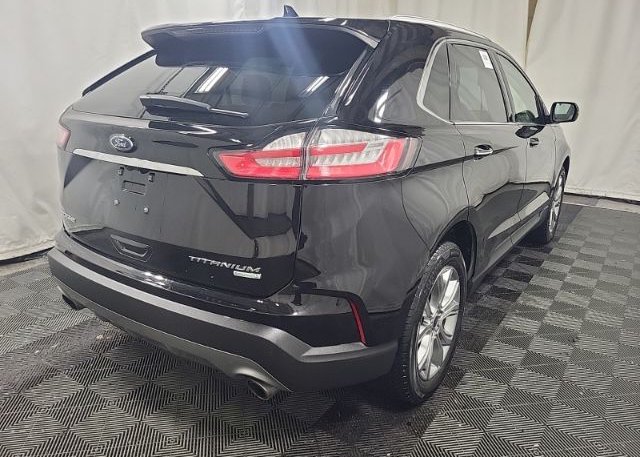 isb206542888-2019-ford-edge_9