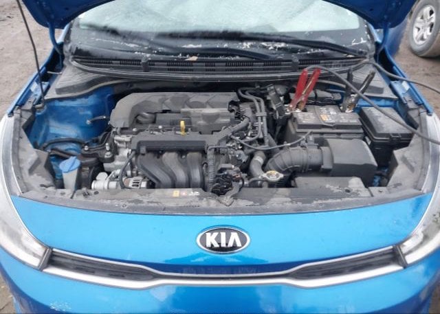 isb208017096-2021-kia-rio_10