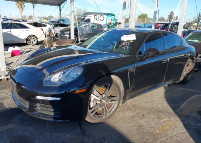 isb210664973-2014-porsche-panamera_2