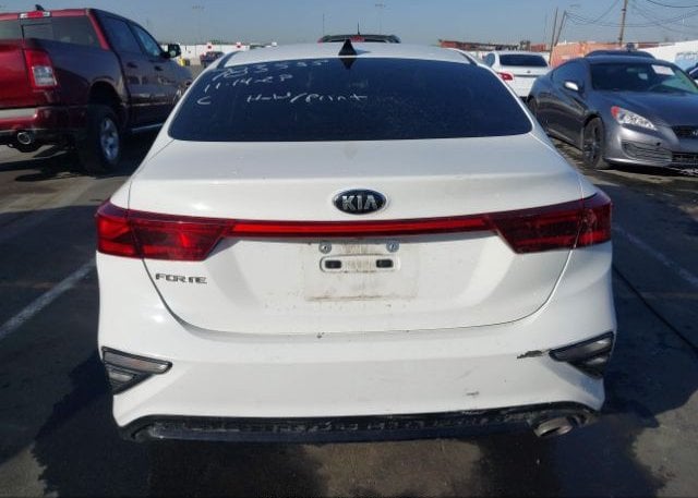 isb213546206-2019-kia-forte_15