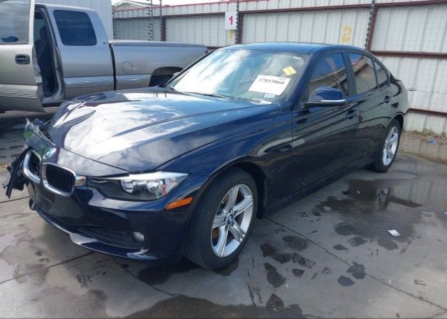 isb227209933-2014-bmw-320i_2