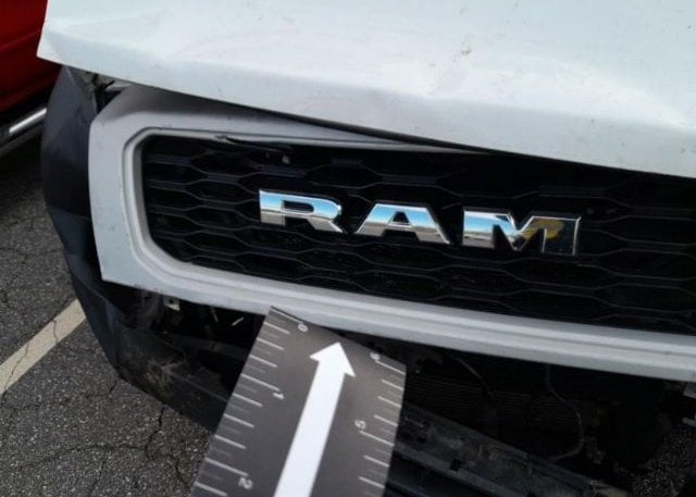 isb233263458-2019-ram-promaster-1500_21