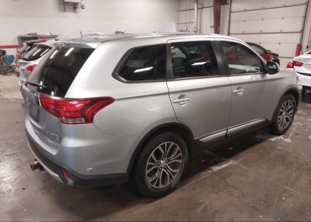 isb234567622-2017-mitsubishi-outlander_4