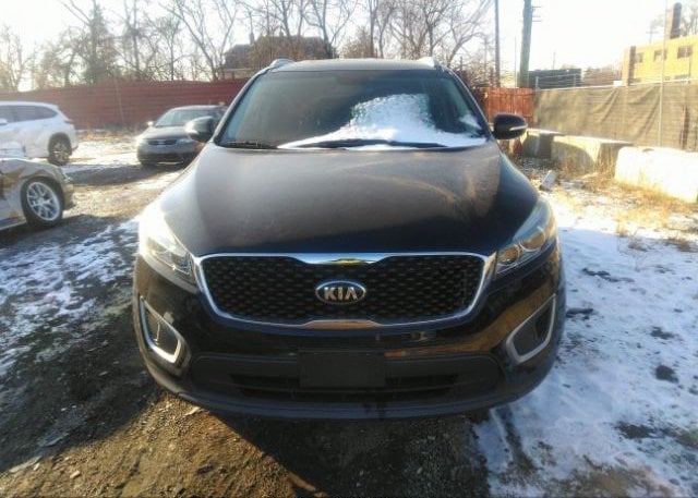 isb237084977-2017-kia-sorento_11