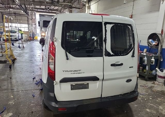 isb246022230-2016-ford-transit-connect_9