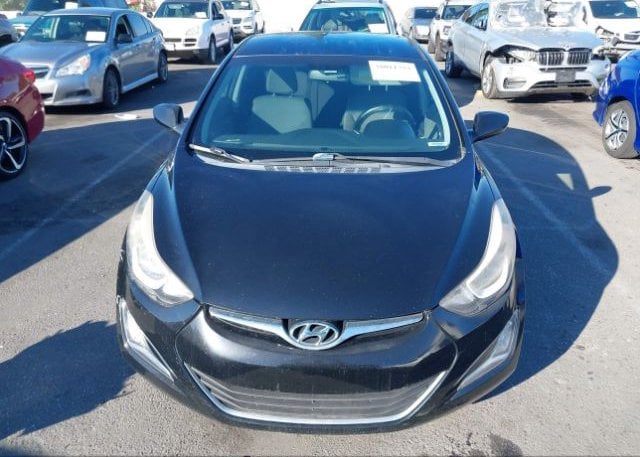 isb248018480-2014-hyundai-elantra_12