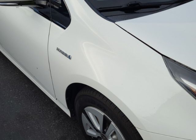 isb248659145-2018-toyota-prius_20