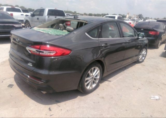 isb265173155-2019-ford-fusion_4