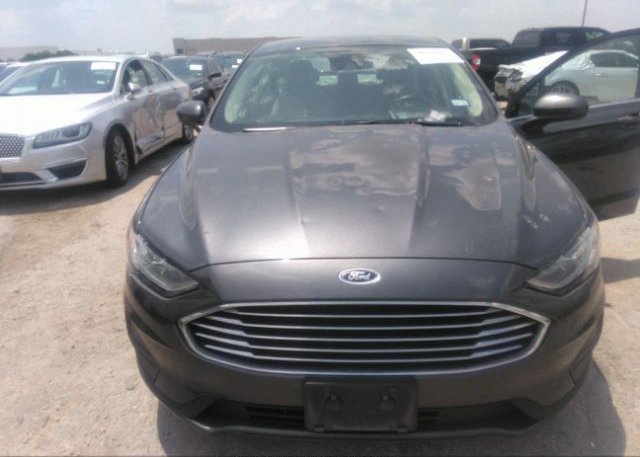 isb265173155-2019-ford-fusion_6