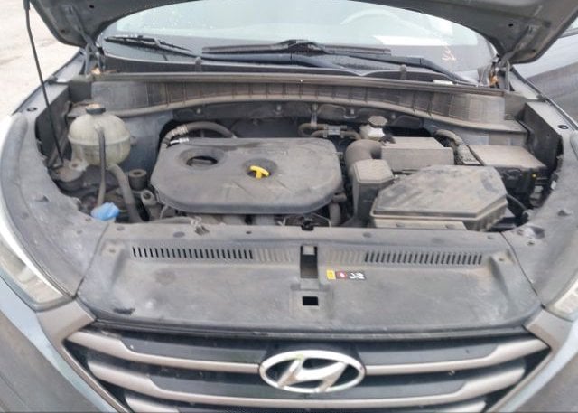 isb267093018-2016-hyundai-tucson_10