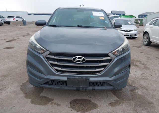 isb267093018-2016-hyundai-tucson_11