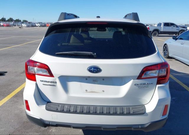 isb267635916-2015-subaru-outback_16