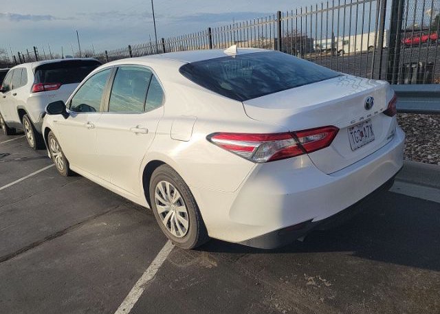 isb276962213-2019-toyota-camry-hybrid_3