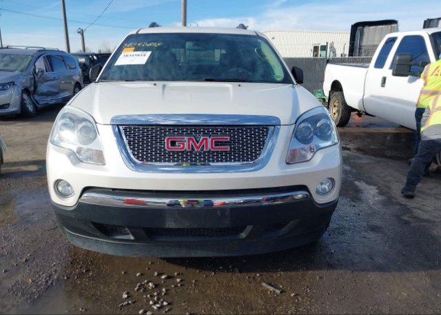 isb281125859-2012-gmc-acadia_12