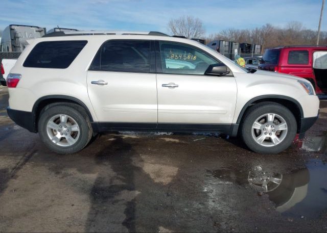 isb281125859-2012-gmc-acadia_13