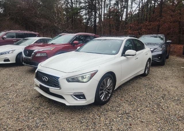 isb285580119-2020-infiniti-q50_2