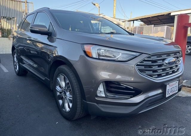 isb294978175-2019-ford-edge_12