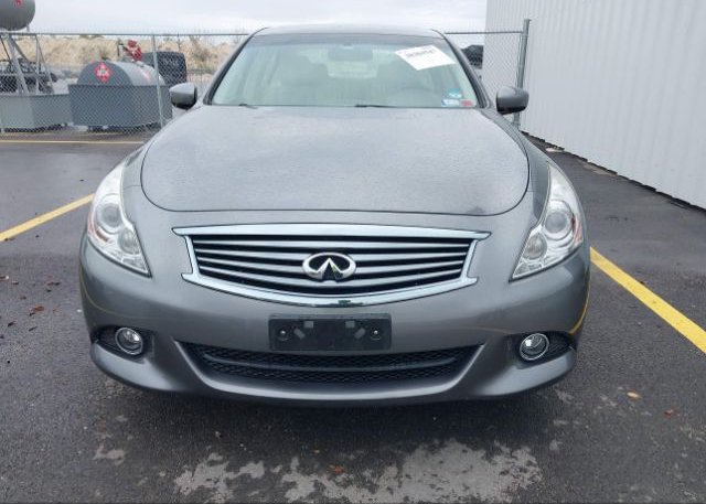 isb301027119-2012-infiniti-g37x_12