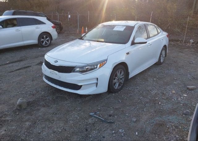 isb309455806-2018-kia-optima_2