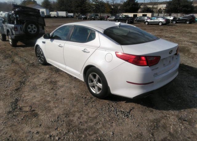 isb345179015-2015-kia-optima_3