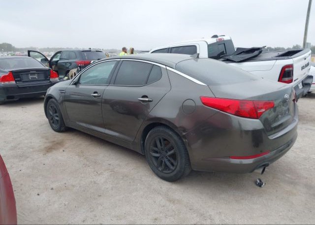 isb357706798-2013-kia-optima_3