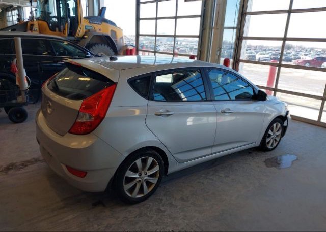 isb360228423-2013-hyundai-accent_4