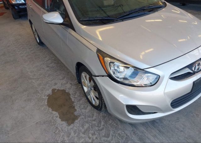 isb360228423-2013-hyundai-accent_6