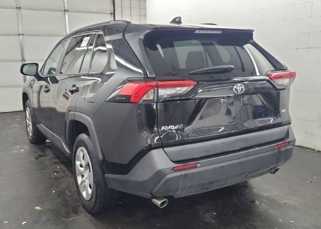 isb377700352-2020-toyota-rav4_12