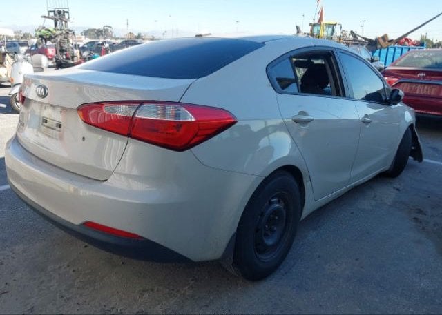 isb384023636-2015-kia-forte_4