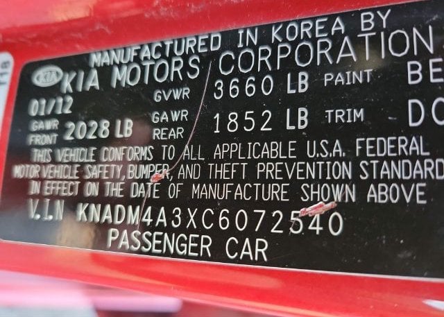 isb403425211-2012-kia-rio_9