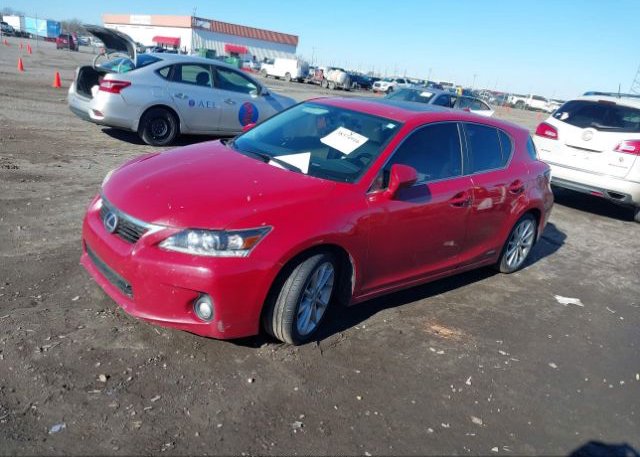 isb403689819-2011-lexus-ct-200h_2