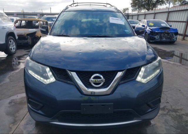 isb420255181-2015-nissan-rogue_12