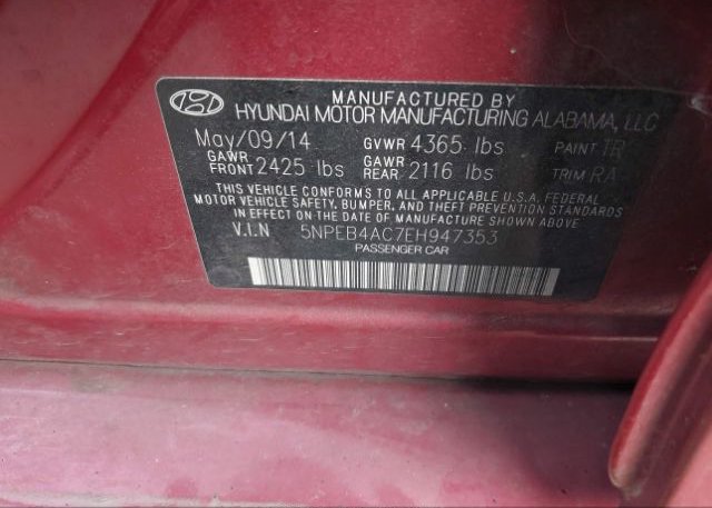 isb430107670-2014-hyundai-sonata_9