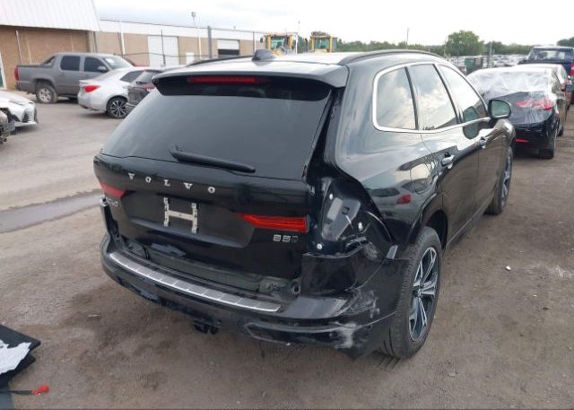 isb441884828-2022-volvo-xc60_4