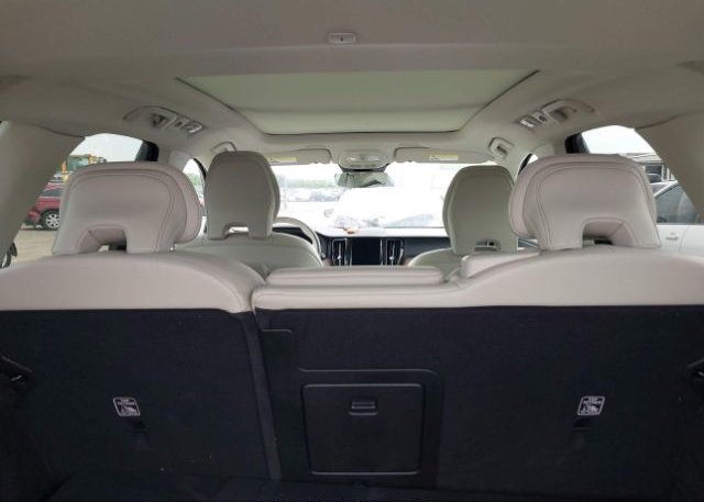 isb441884828-2022-volvo-xc60_8