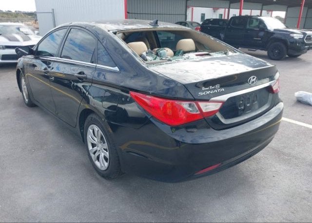 isb458622743-2011-hyundai-sonata_3