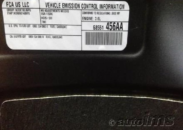 isb481501240-2022-chrysler-pacifica_5