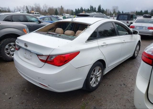 isb492443677-2013-hyundai-sonata_4