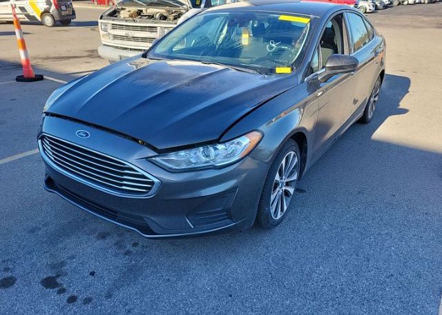 isb517350607-2019-ford-fusion_13