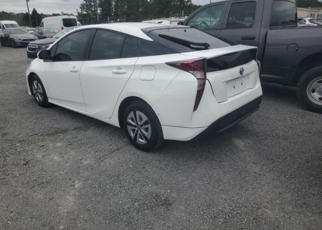 isb525456480-2017-toyota-prius_5