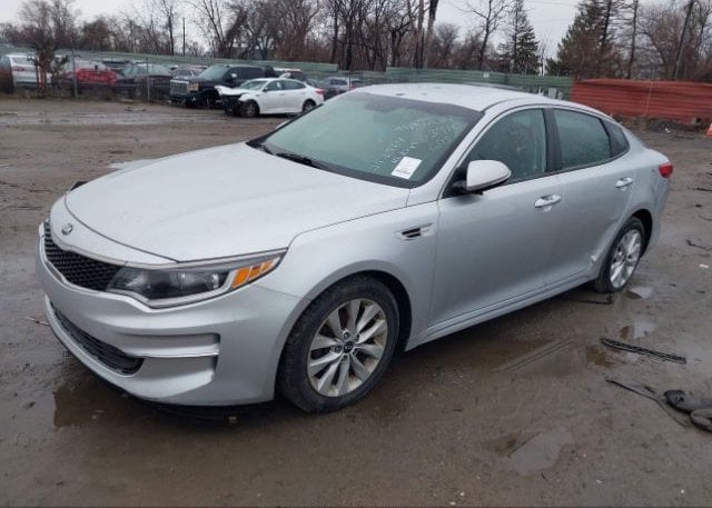 isb533545975-2018-kia-optima_2