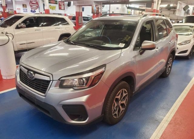 isb543976296-2019-subaru-forester_6