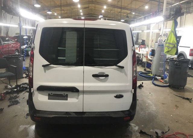 isb550732700-2020-ford-transit-connect_28