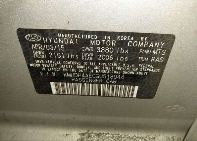 isb563627064-2016-hyundai-elantra_9