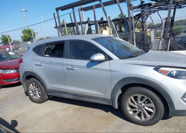 isb563750407-2017-hyundai-tucson_13