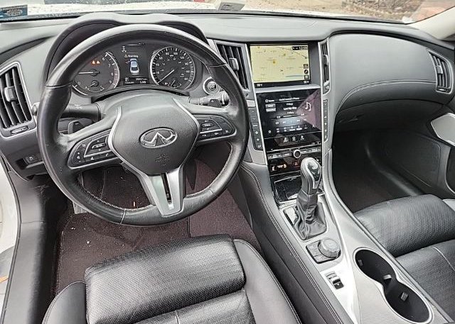 isb569617730-2020-infiniti-q50_5