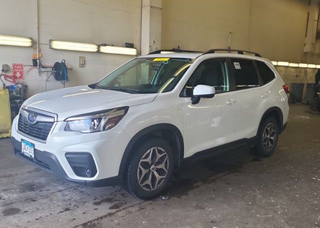 isb573286553-2020-subaru-forester_12