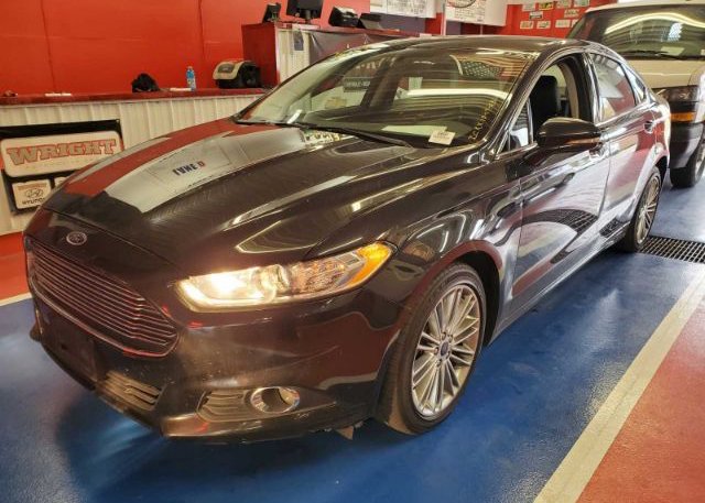 isb590037173-2015-ford-fusion_2