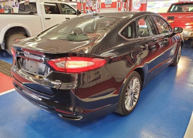 isb590037173-2015-ford-fusion_4